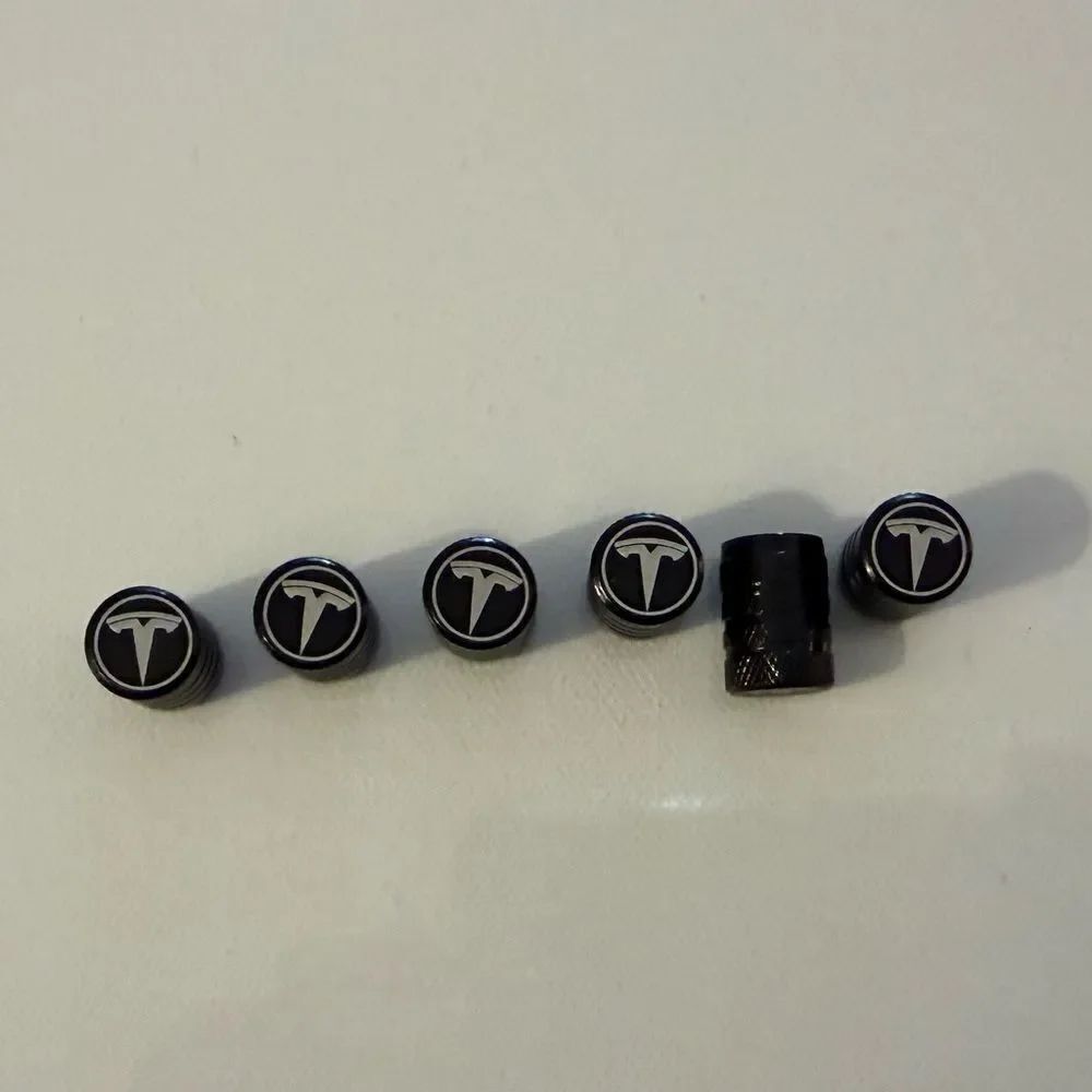 Tesla Valve Stem Caps in Black Set of 6 NWT